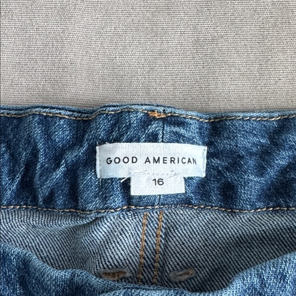 Good American Deep Blue High Rise Straight Jeans - Picture 4 of 5